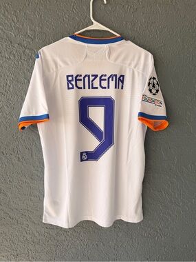 Benzema Real Madrid 2022 Final White Soccer Jersey Men
